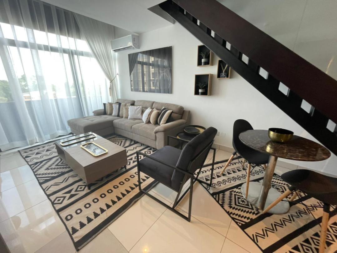 Embassy Gardens Deluxe Daire Akra Dış mekan fotoğraf