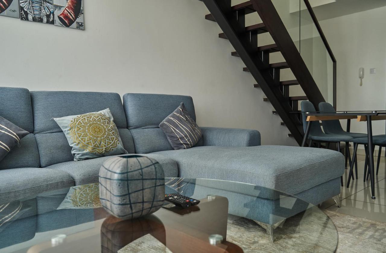 Embassy Gardens Deluxe Daire Akra Dış mekan fotoğraf