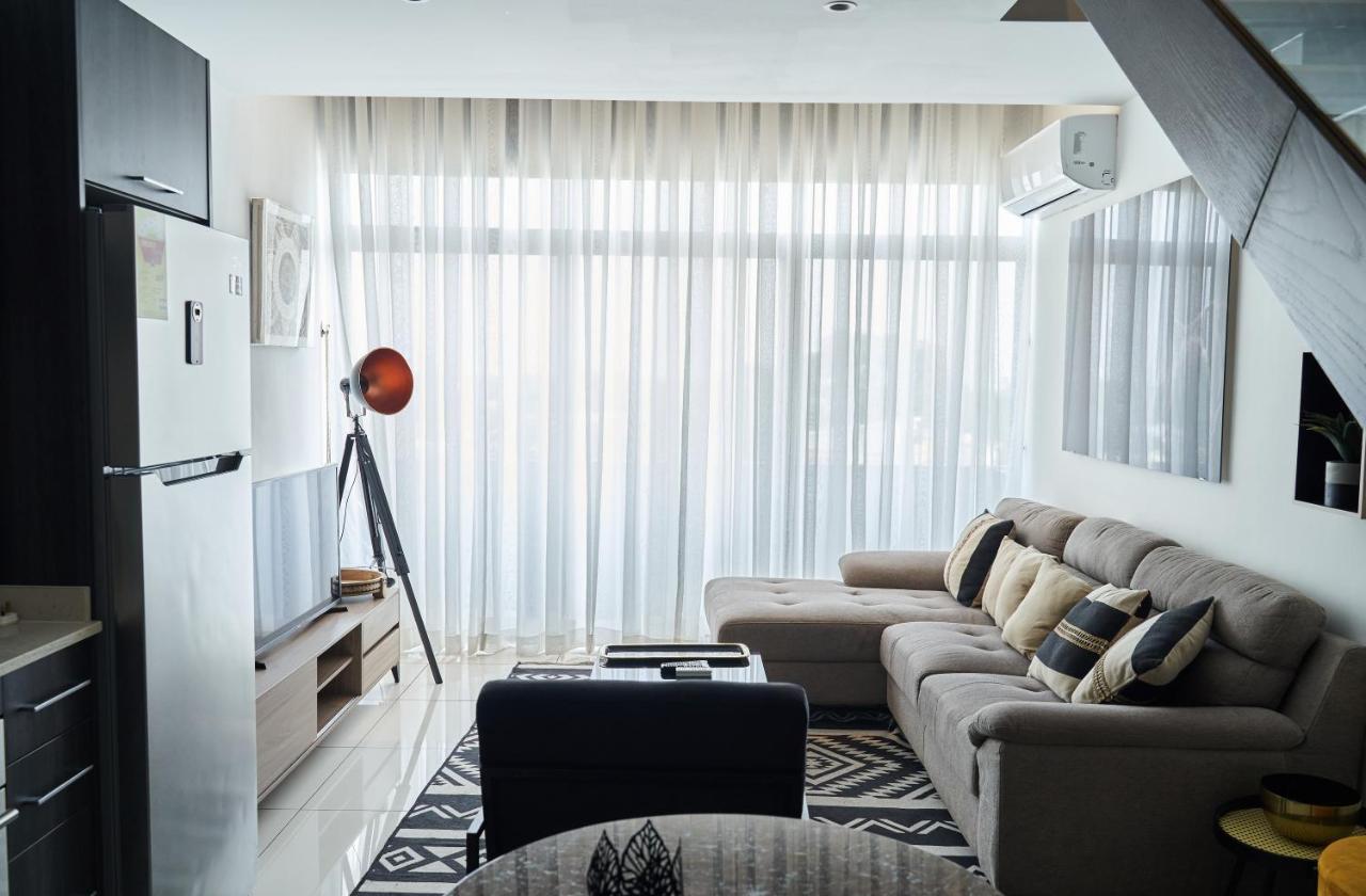 Embassy Gardens Deluxe Daire Akra Dış mekan fotoğraf