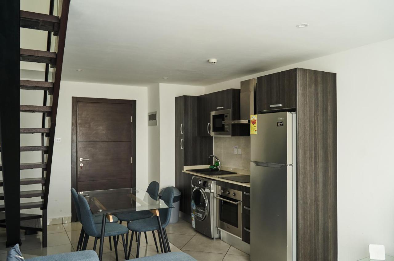 Embassy Gardens Deluxe Daire Akra Dış mekan fotoğraf